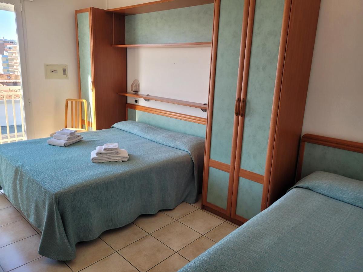 Hotel Adria Beach Rimini Dış mekan fotoğraf